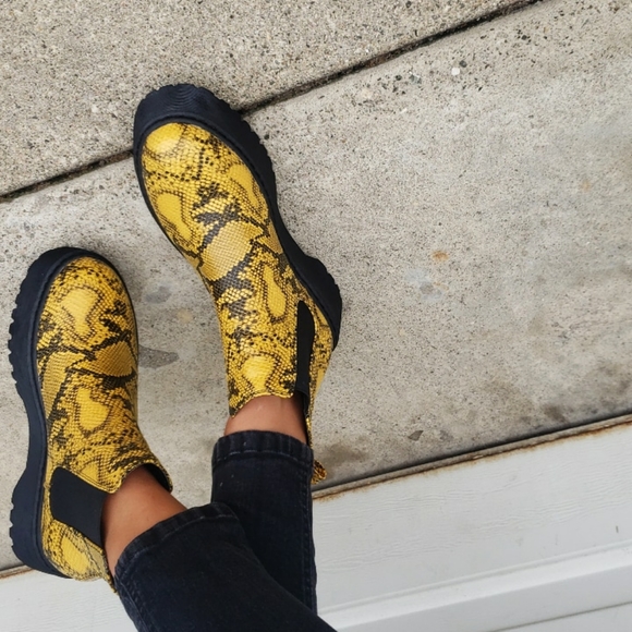 Sleigh Ride collection// Chunky bootie - Picture 8 of 8